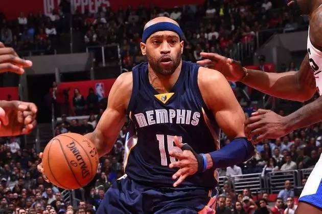 归化球员的 归化球员的