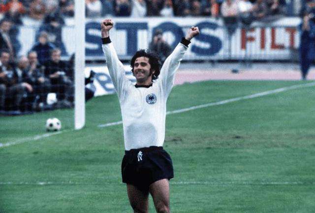 经过队医的 经过队医的