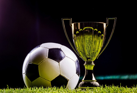 件容易的事 件容易的事